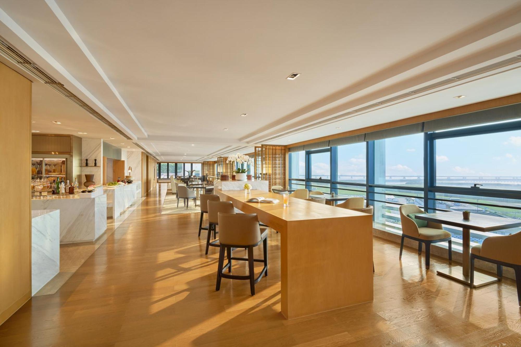 Hyatt Regency Shenzhen Airport Hotel Exterior photo